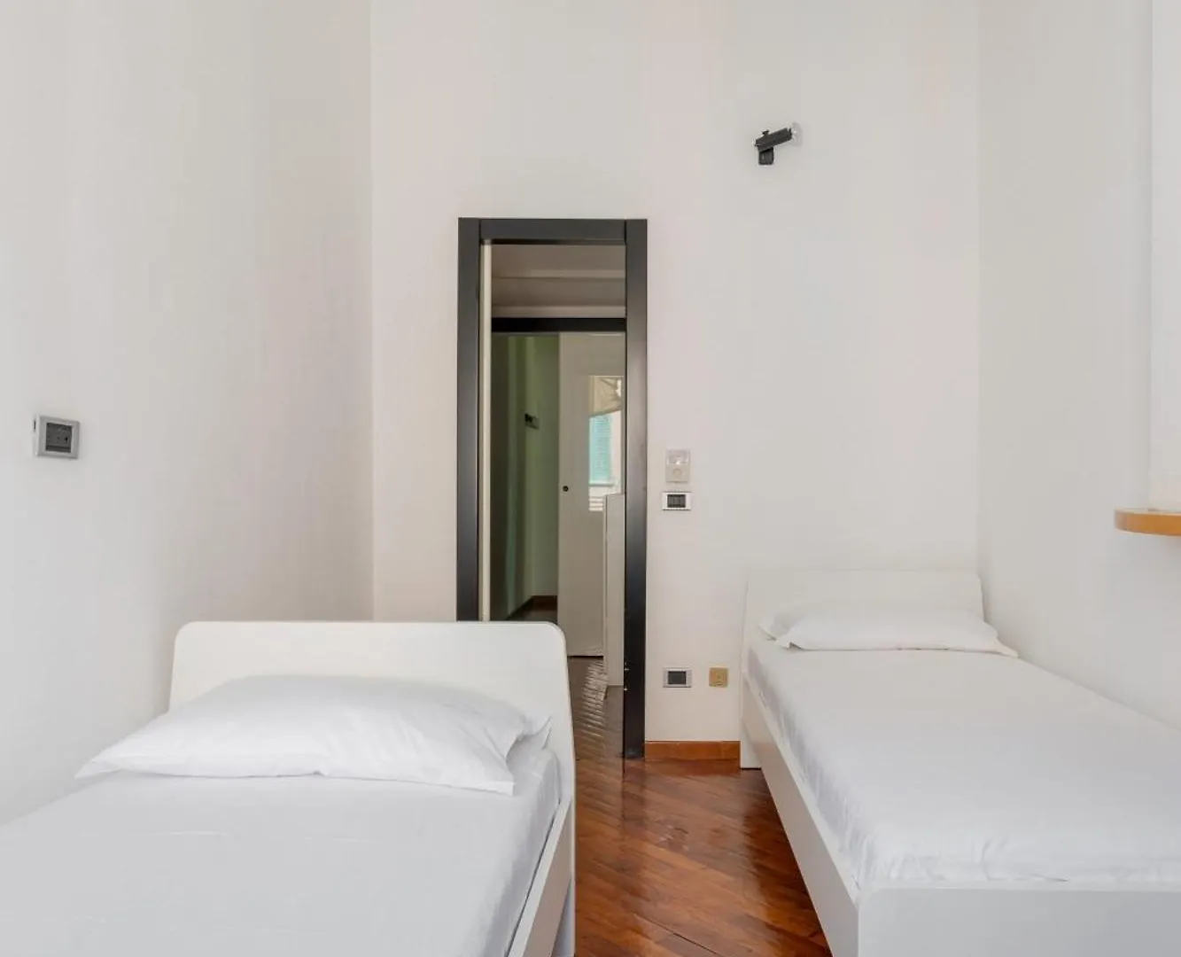 Modern Apartment With Mezzanine By Wonderful Italy Bologna